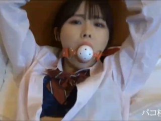 HND-531 すんごい乳首責めで中出しを誘う連続膣搾り痴女